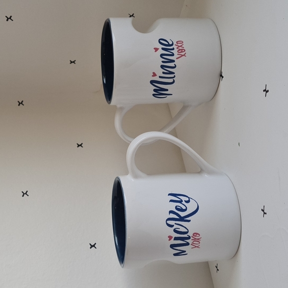 Disney Mickey and Minnie Cups I love you in French language - Picture 7 of 13